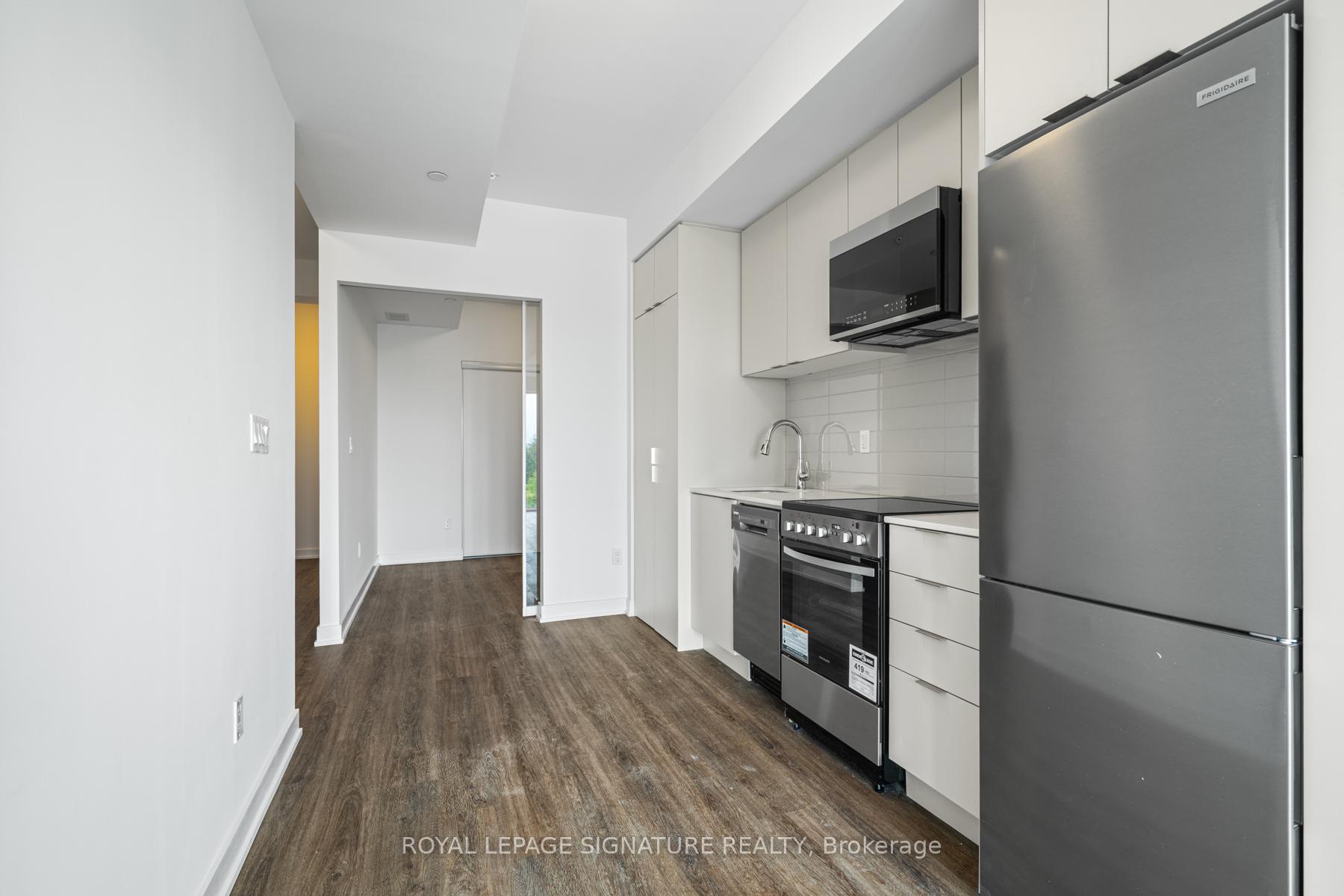 4569 Kingston Road 706, Toronto E10 — photo 2 of 5