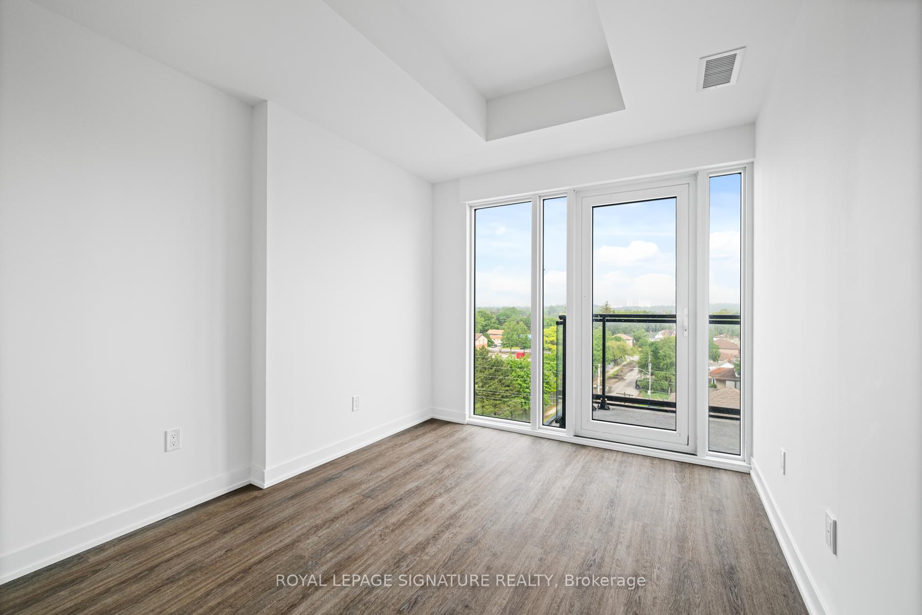4569 Kingston Road 706, Toronto E10 — photo 4 of 5