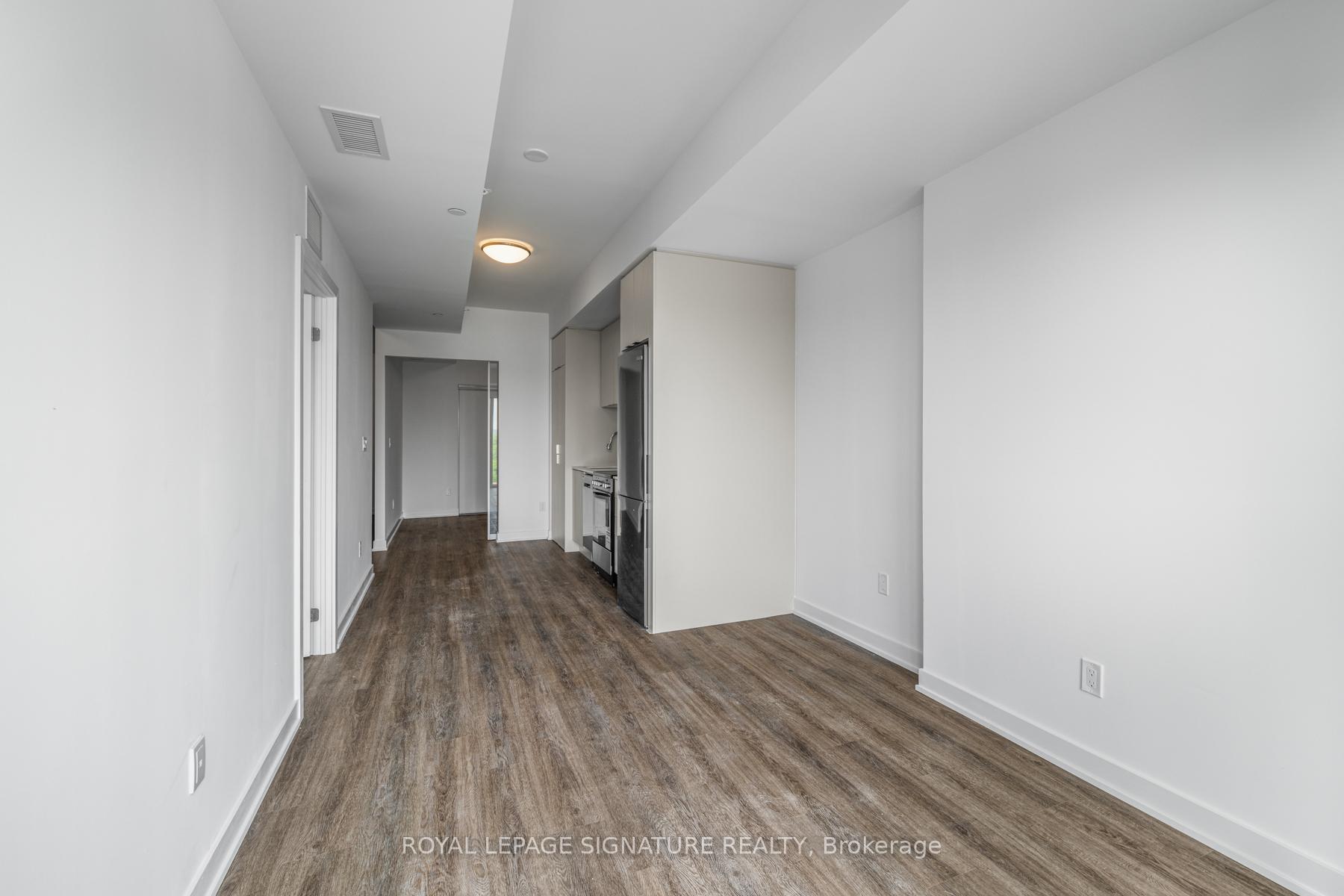 4569 Kingston Road 706, Toronto E10 — photo 5 of 5