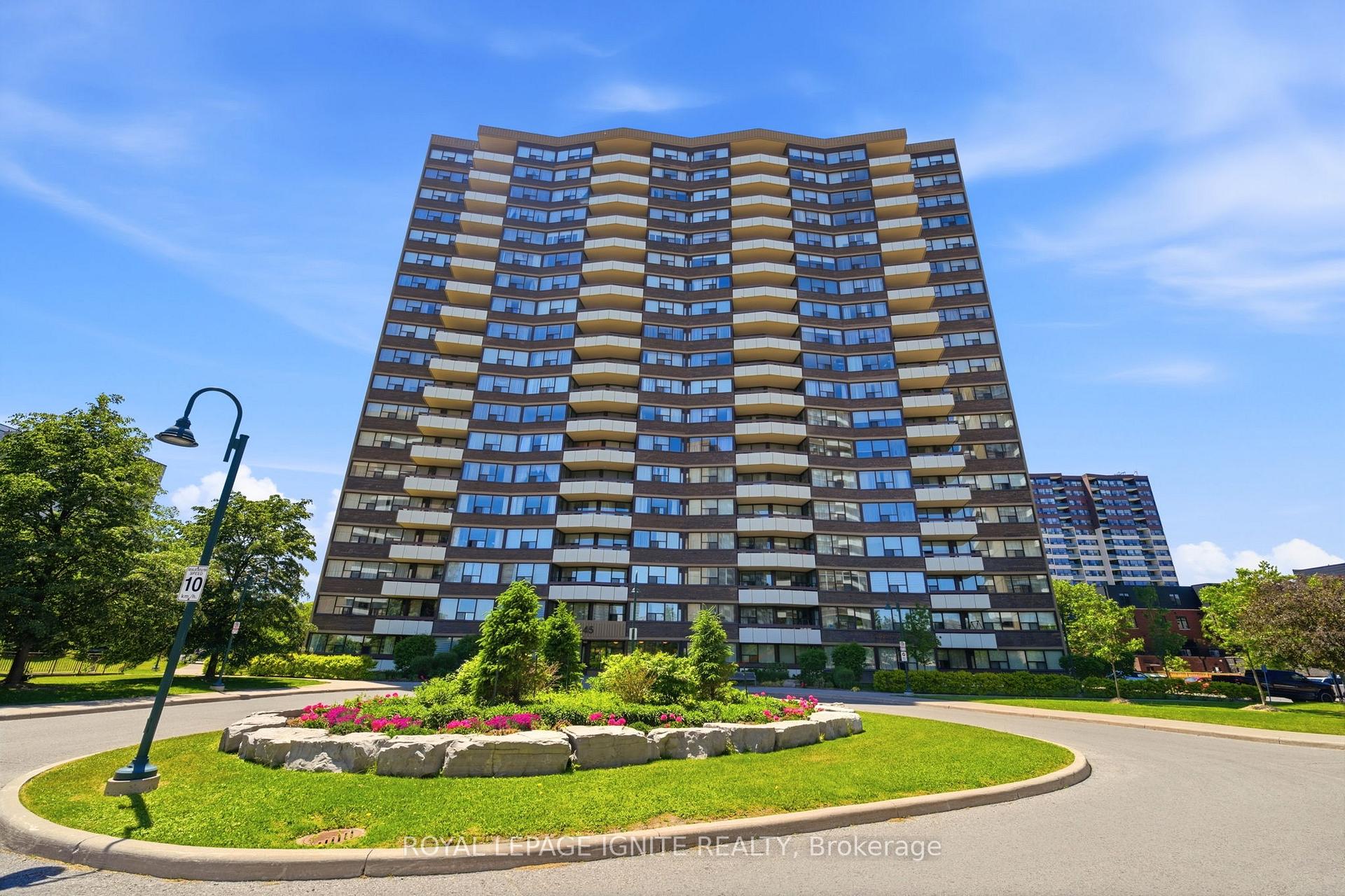 45 Huntingdale Boulevard 1508, Toronto E05, ON M1W 2N8