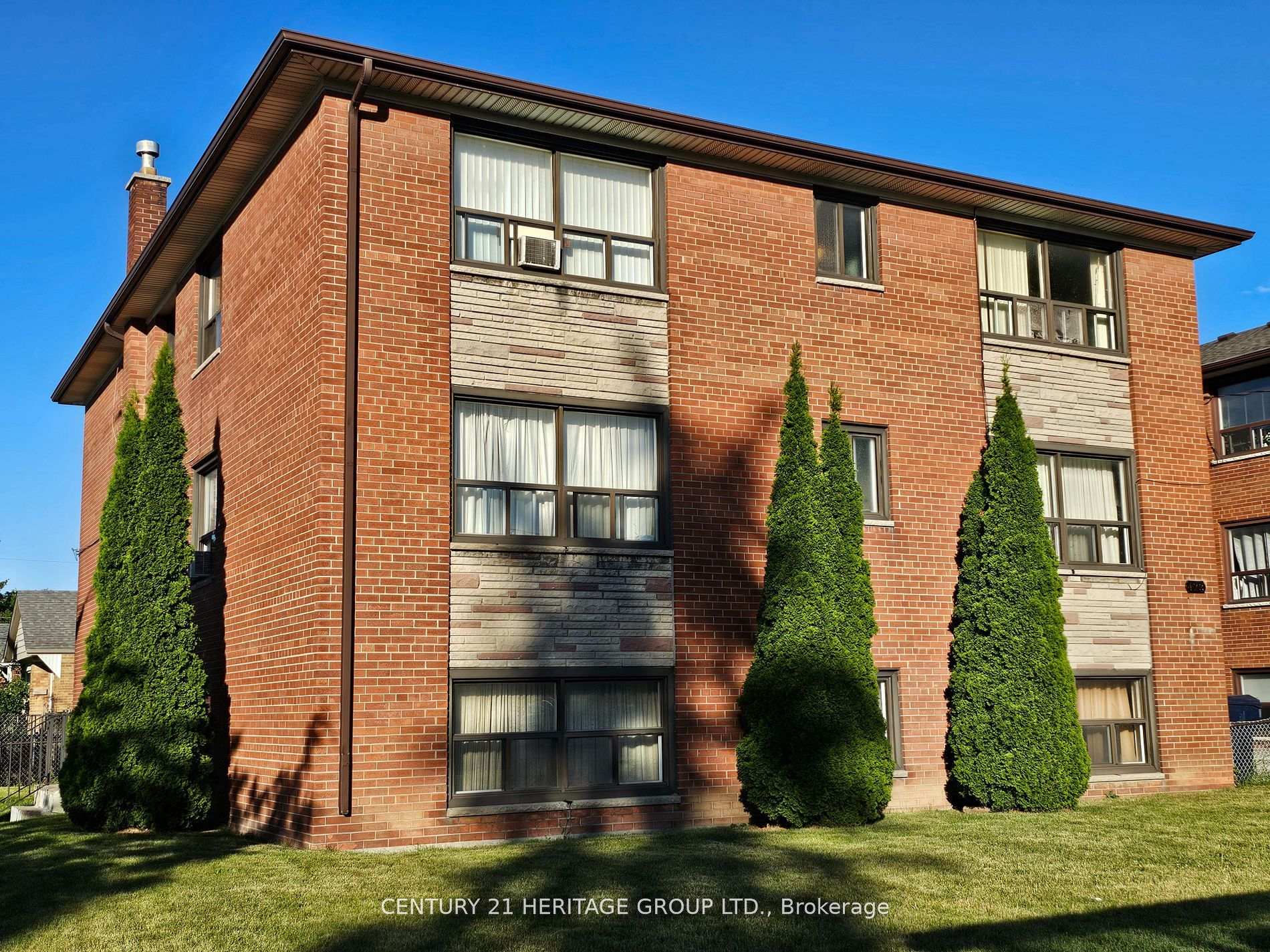 423 Pharmacy Avenue 5, Toronto E04, ON M1L 3G5