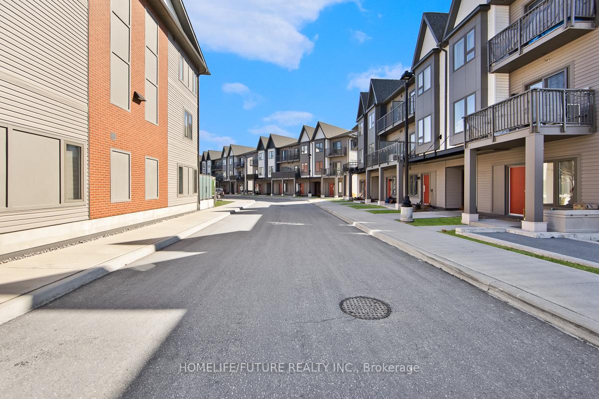 2635 William Jackson Drive 515, Pickering, ON L1X 0L3