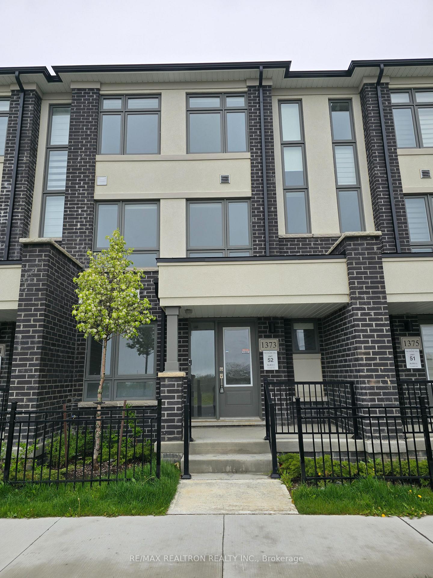 1373 Shankel Road, Oshawa, ON L1K 1A9