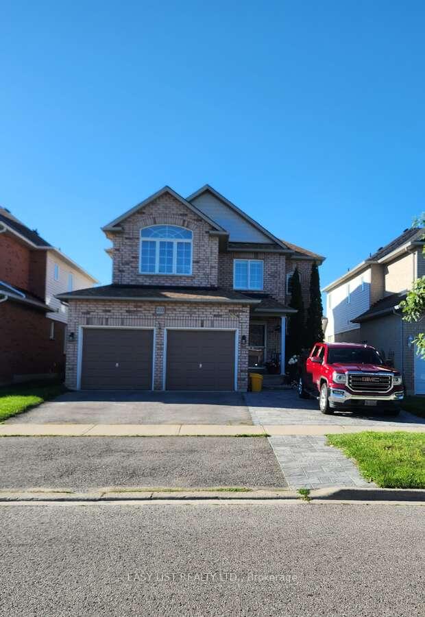 222 Sprucewood Crescent, Clarington, ON L1C 5H3