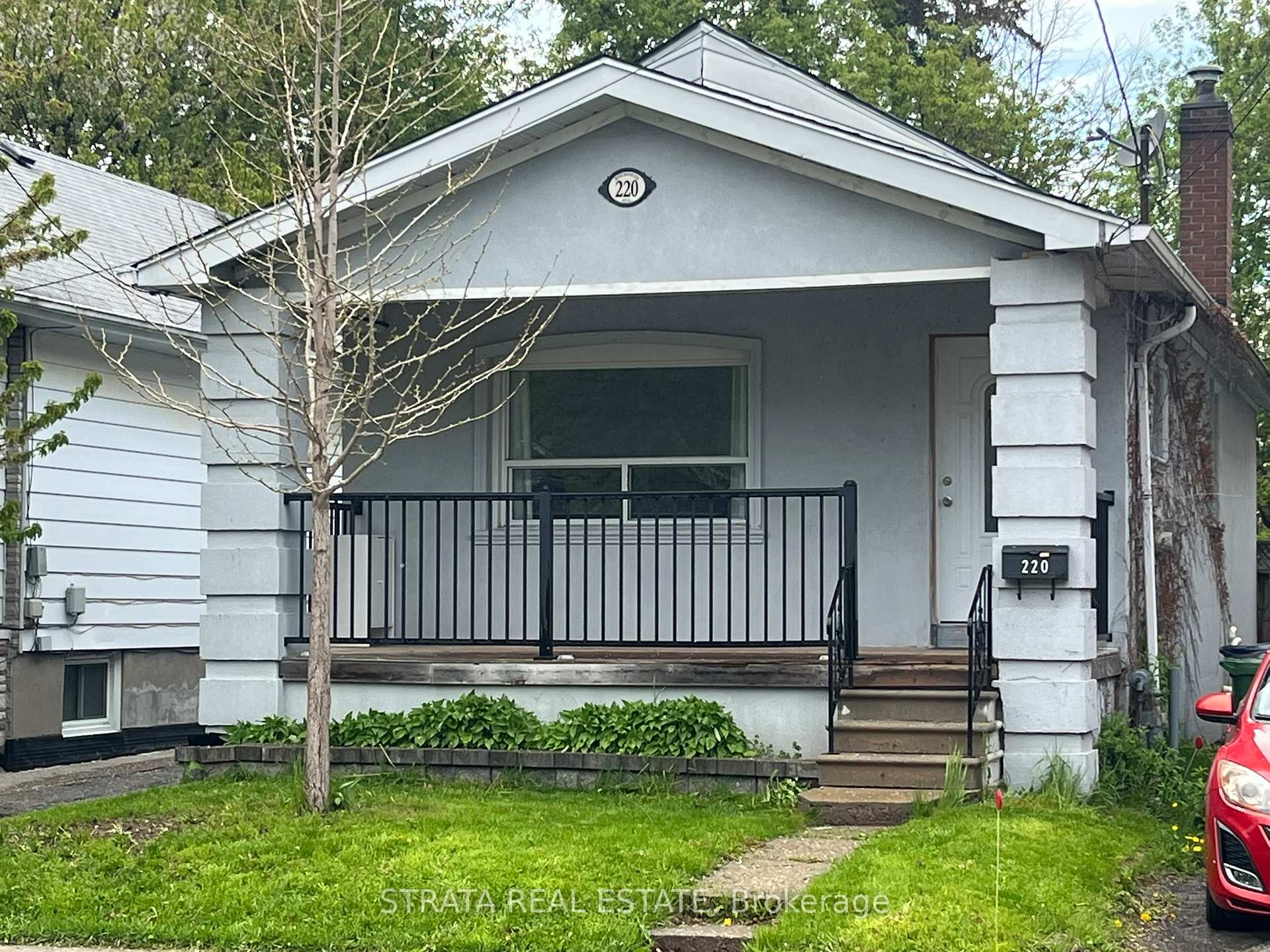 220 Holborne Avenue, Toronto E03, ON M4C 2R9 — Toronto E03, Ontario