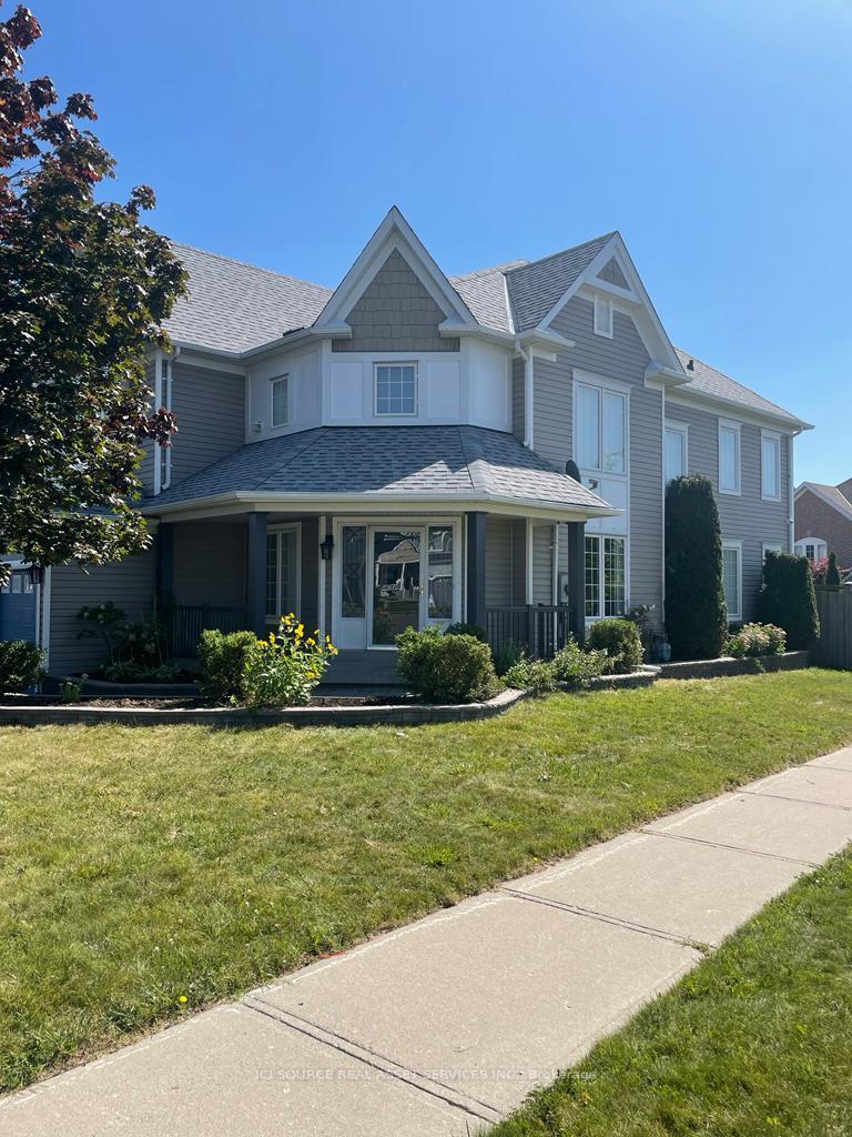 1579 Coldstream Drive Upper, Oshawa, ON L1K 3B5
