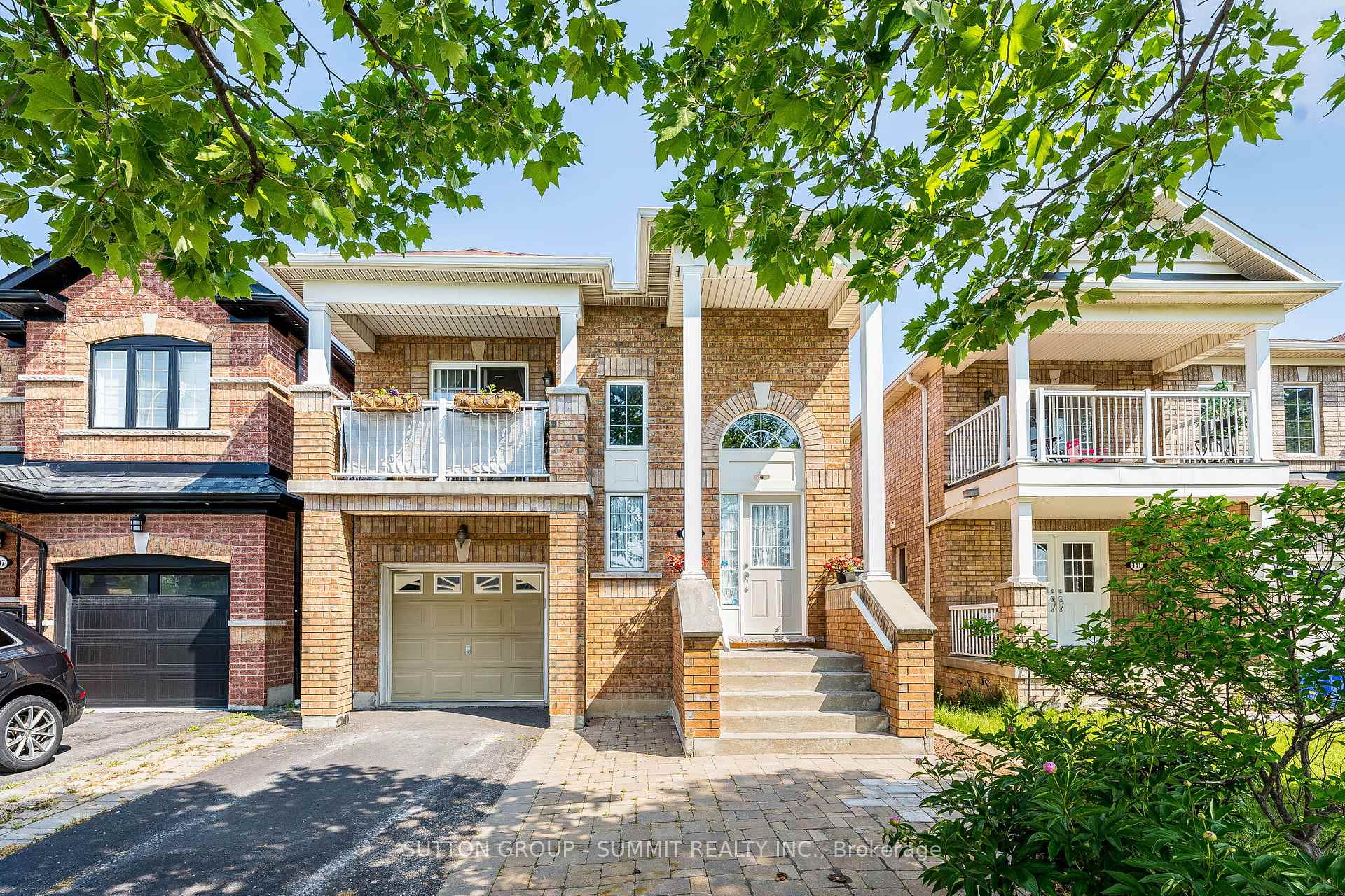 139 Oceanpearl Crescent, Whitby, ON L1N 0C7