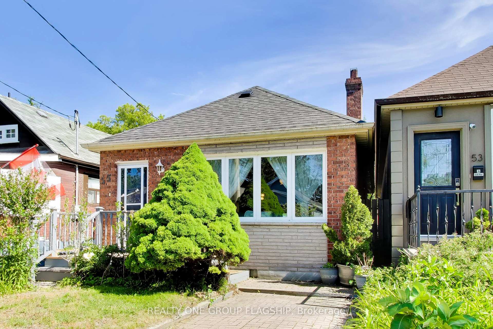 55 Frater Avenue, Toronto E03, ON M4C 2H5 — Toronto E03, Ontario