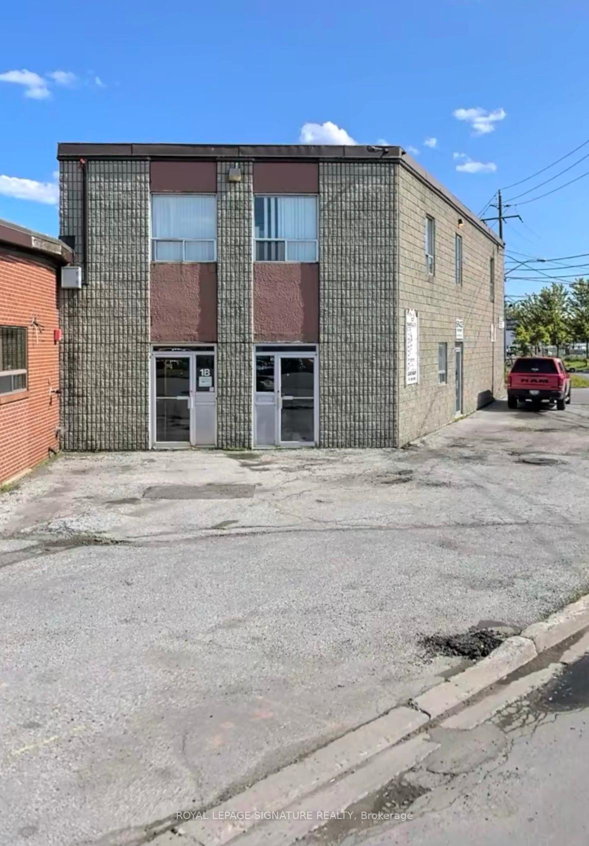 127 Manville Road 1A, Toronto E04, ON M1L 4J5