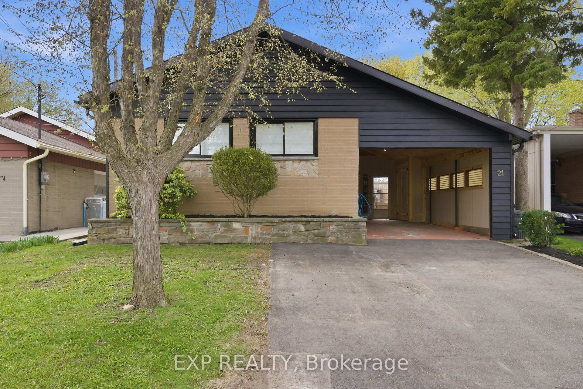 21 Canzone Drive, Toronto E09, ON M1K 5A1