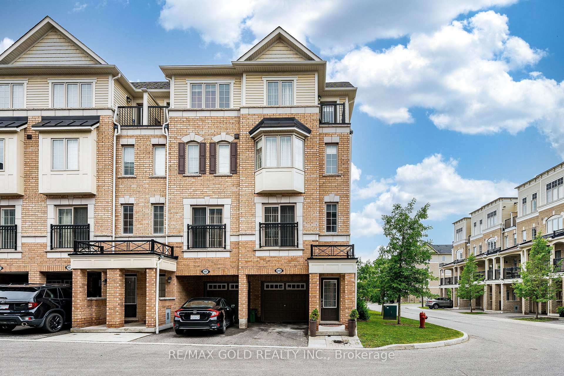 2485 Rosedrop Path, Oshawa, ON L1L 0L2