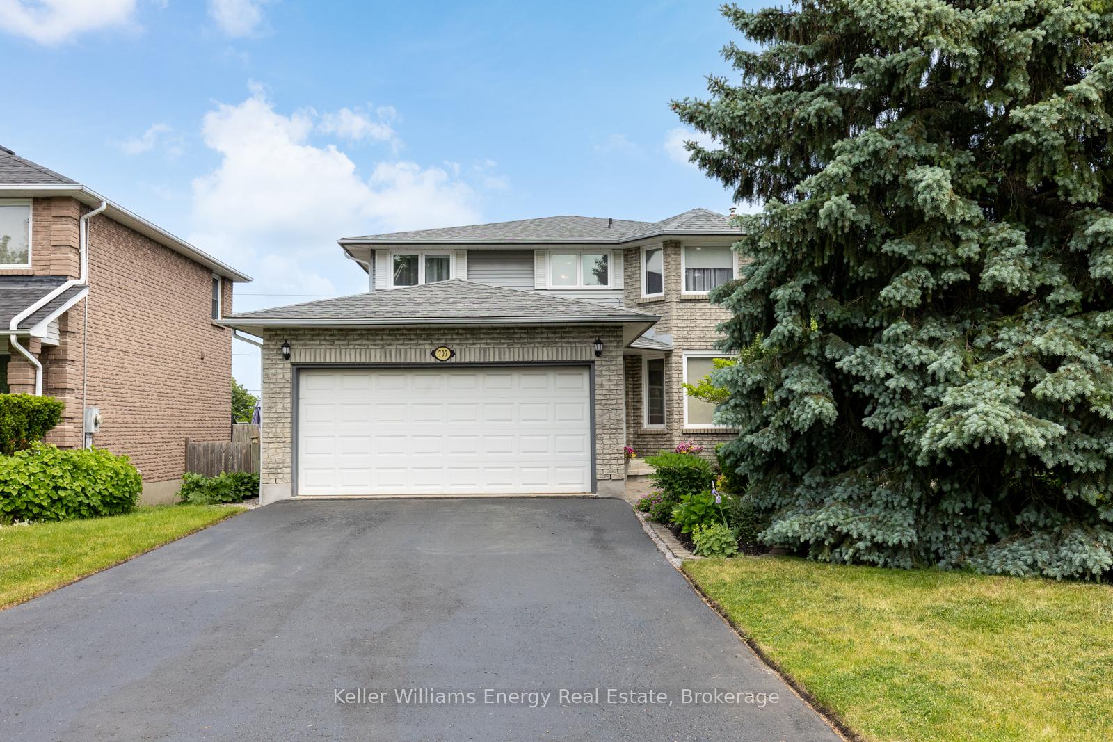 707 Whistler Drive, Oshawa, ON L1J 7N9