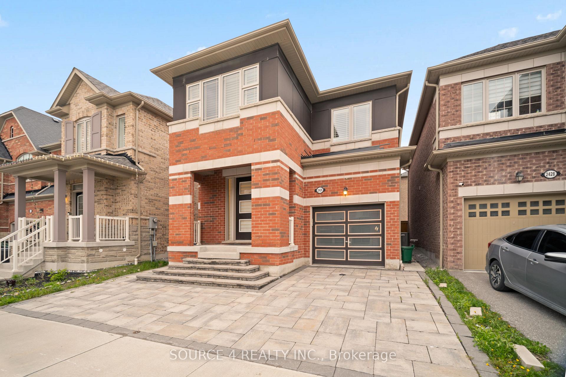 2426 Hibiscus Drive, Pickering, ON L1X 0G7