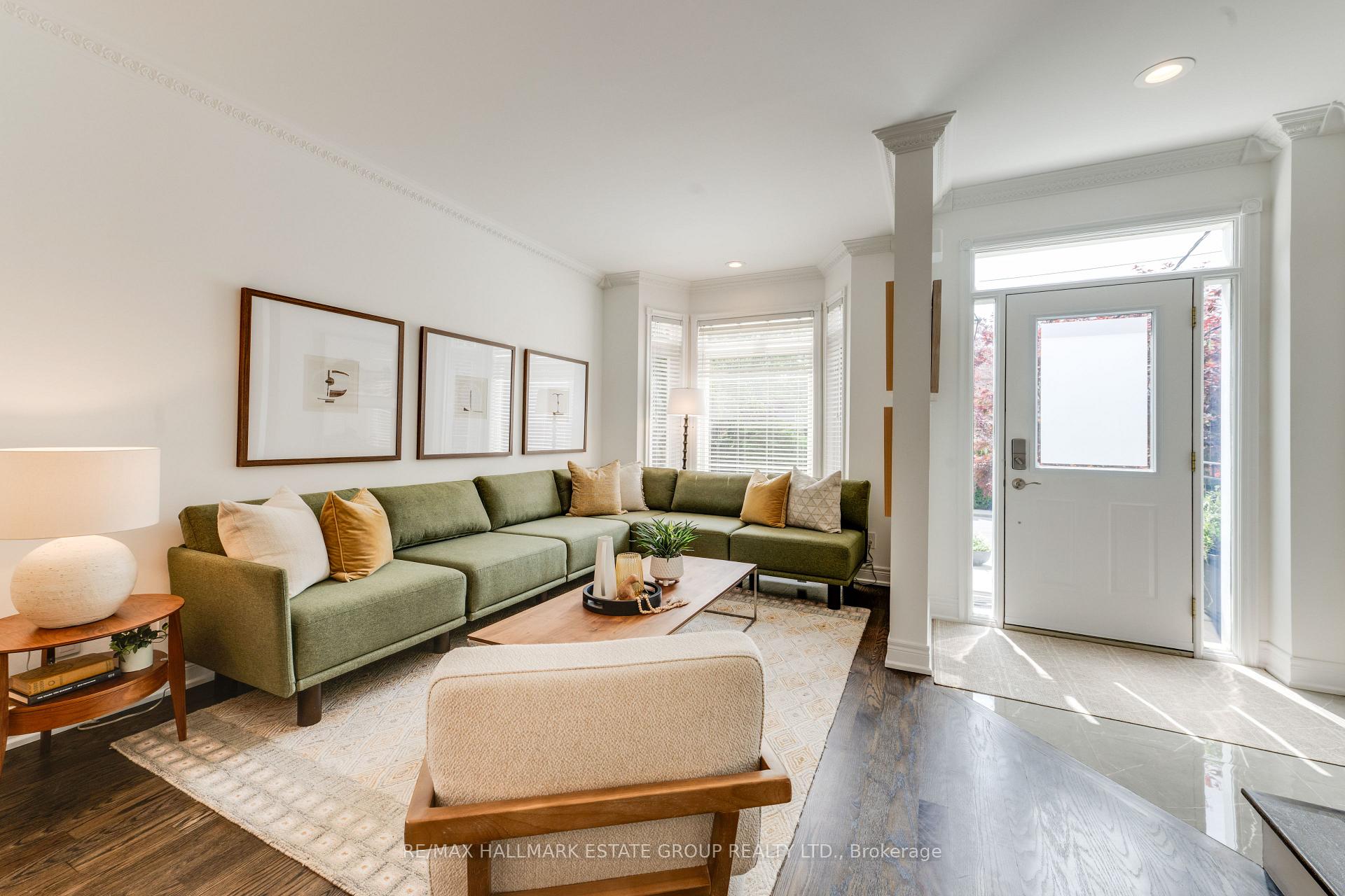 51 Stanhope Avenue, Toronto E03 — photo 2 of 5