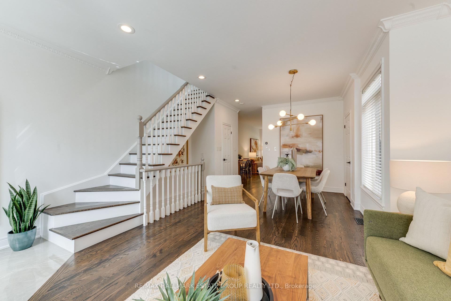 51 Stanhope Avenue, Toronto E03 — photo 3 of 5