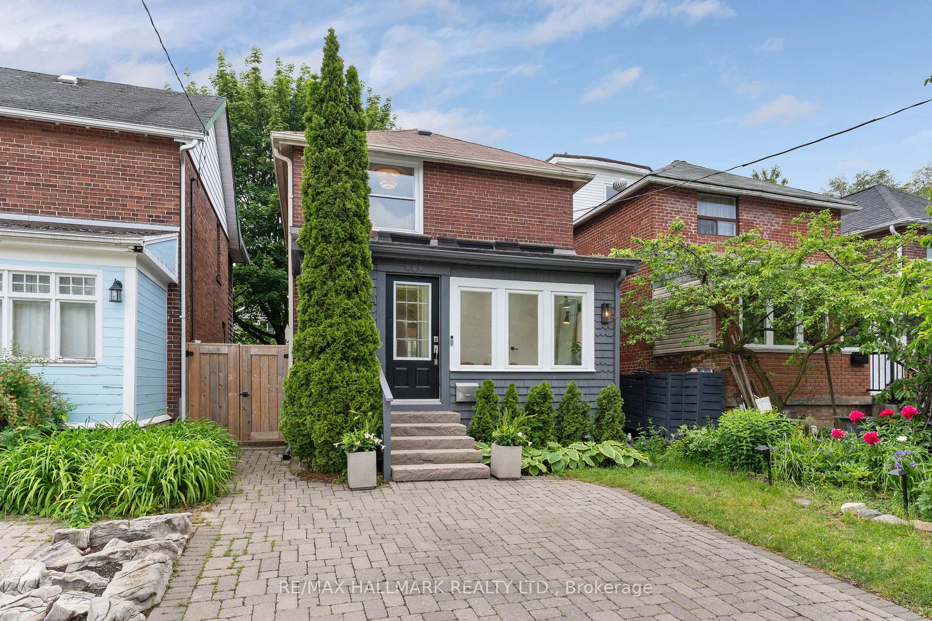 37 Winston Avenue, Toronto E06, ON M1N 1W2