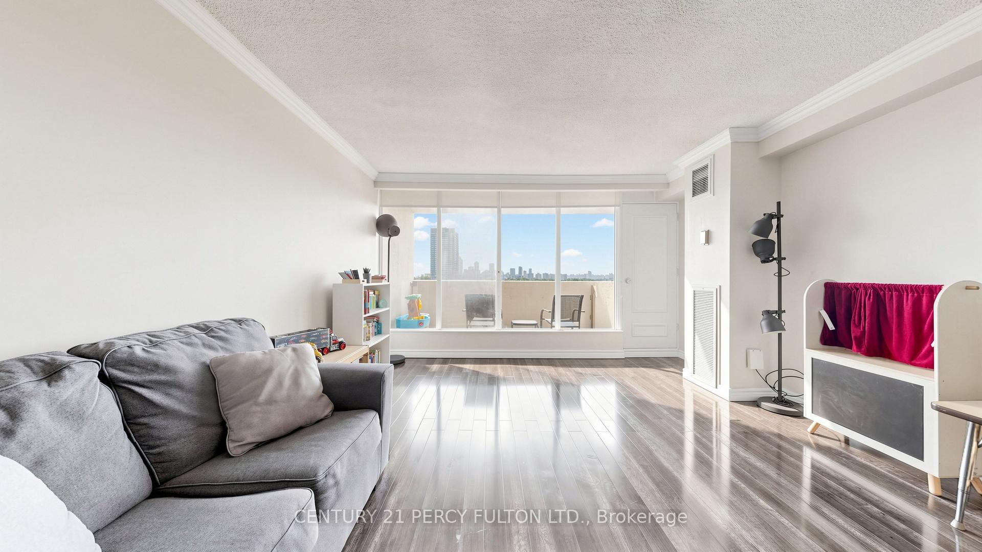 40 Bay Mills Boulevard PH103, Toronto E05, ON M1T 3P4