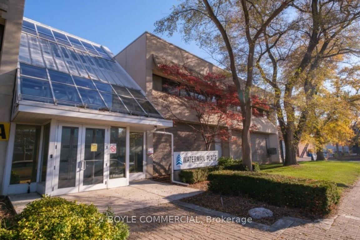 19 Waterman Avenue 204, Toronto E03, ON M4B 1Y2 — Toronto E03, Ontario