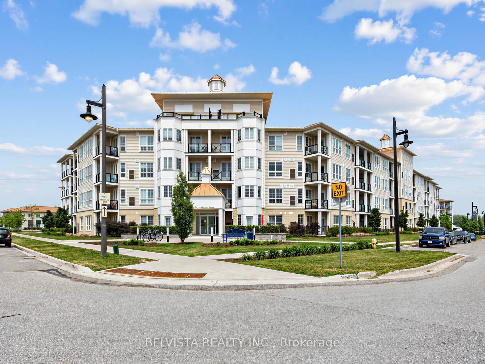 50 Lakebreeze Drive 104, Clarington, ON L1B 0V9