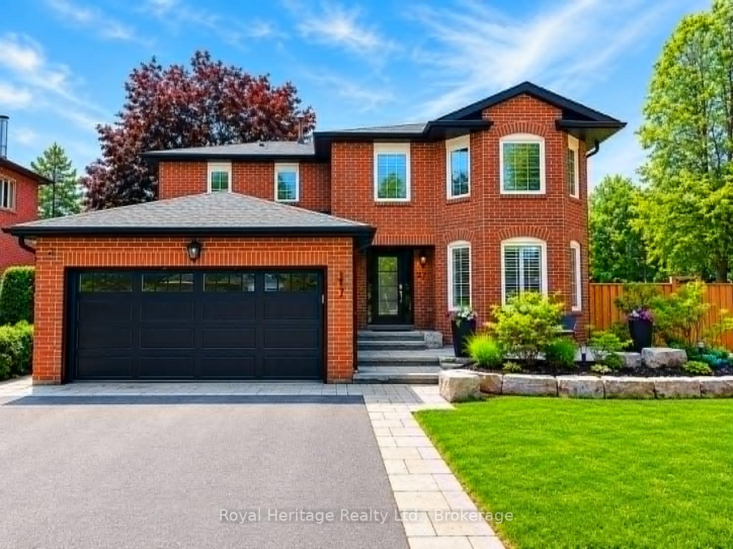 27 Clovelly Drive, Whitby, ON L1N 7A7