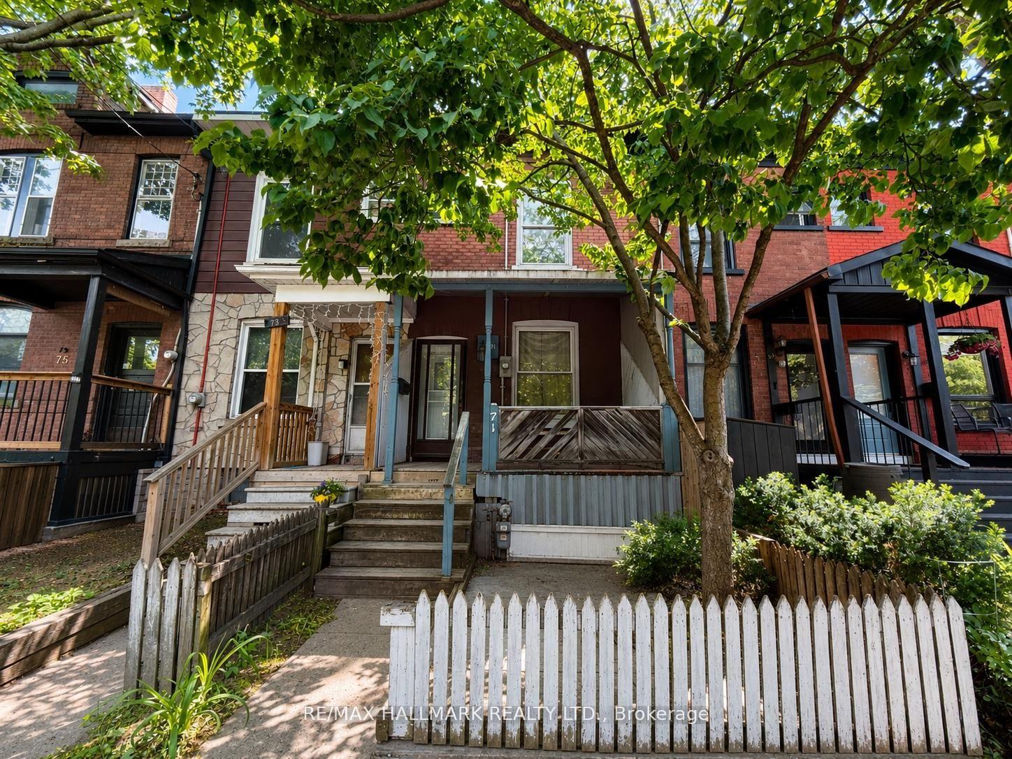 71 Boulton Avenue, Toronto E01, ON M4M 2J4 — Toronto E01, Ontario