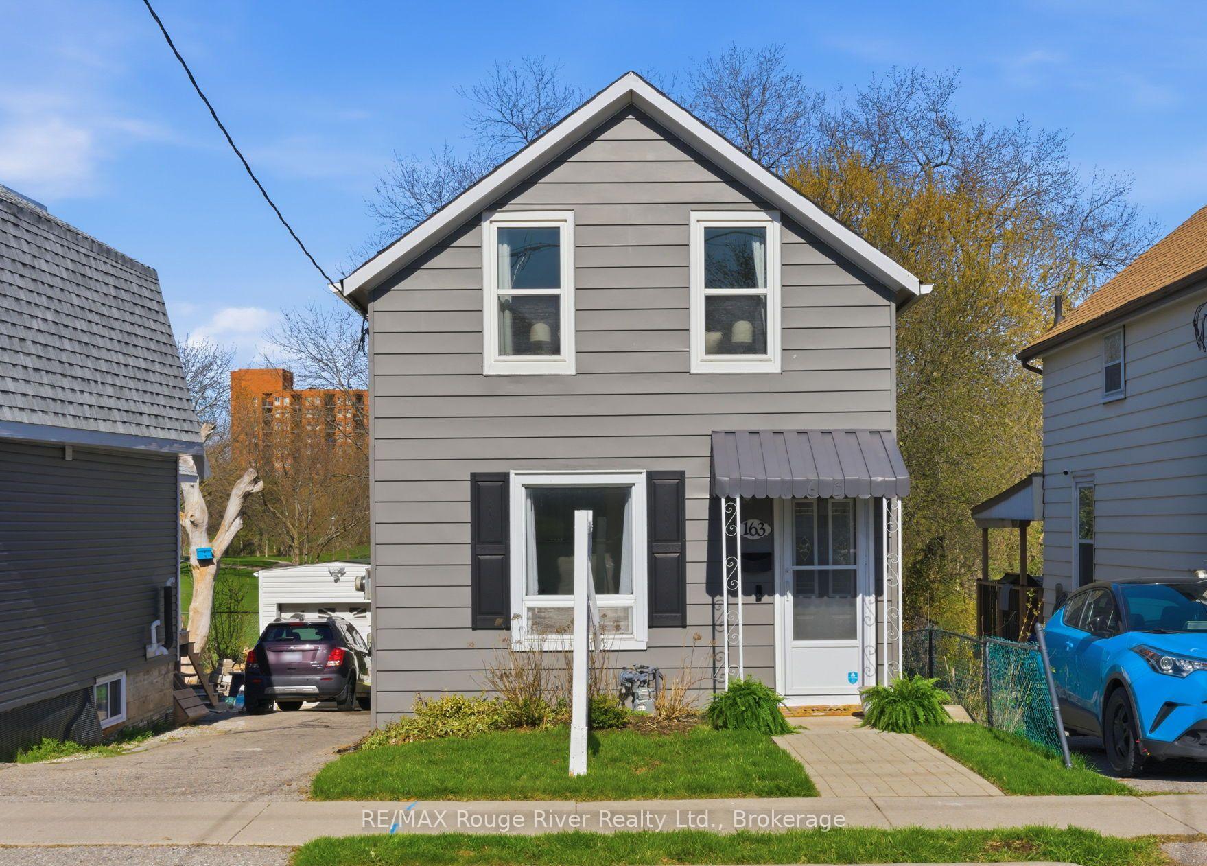 163 Nassau Street, Oshawa, ON L1J 4A6