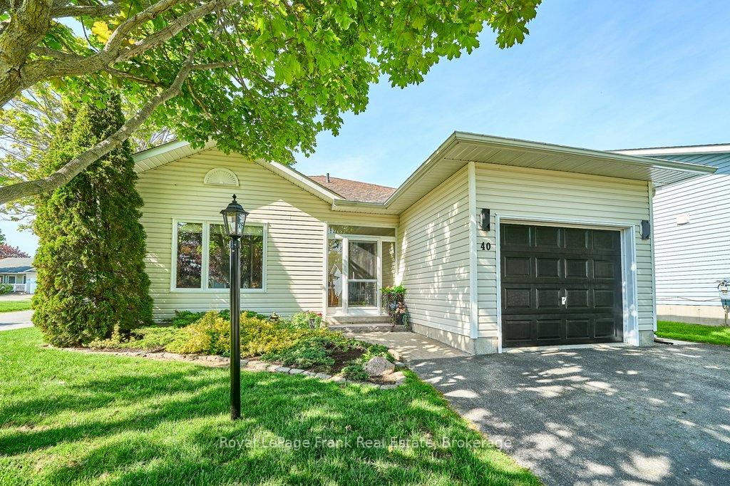 40 Niagara Trail, Clarington, ON L1B 1L6