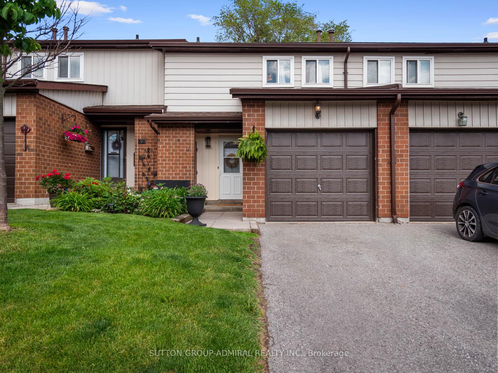 11 Jacques Lane, Ajax, ON L1S 3L3