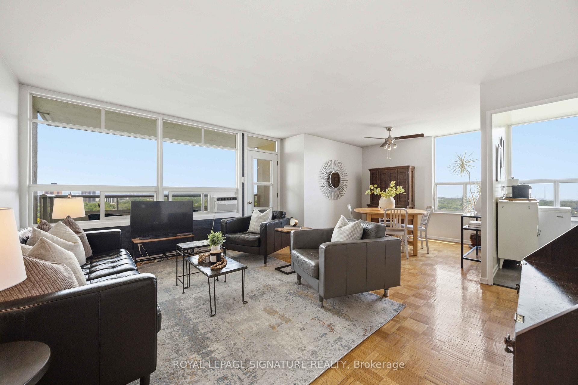 980 Broadview Avenue 1502, Toronto E03, ON M4K 3Y1 — Toronto E03, Ontario