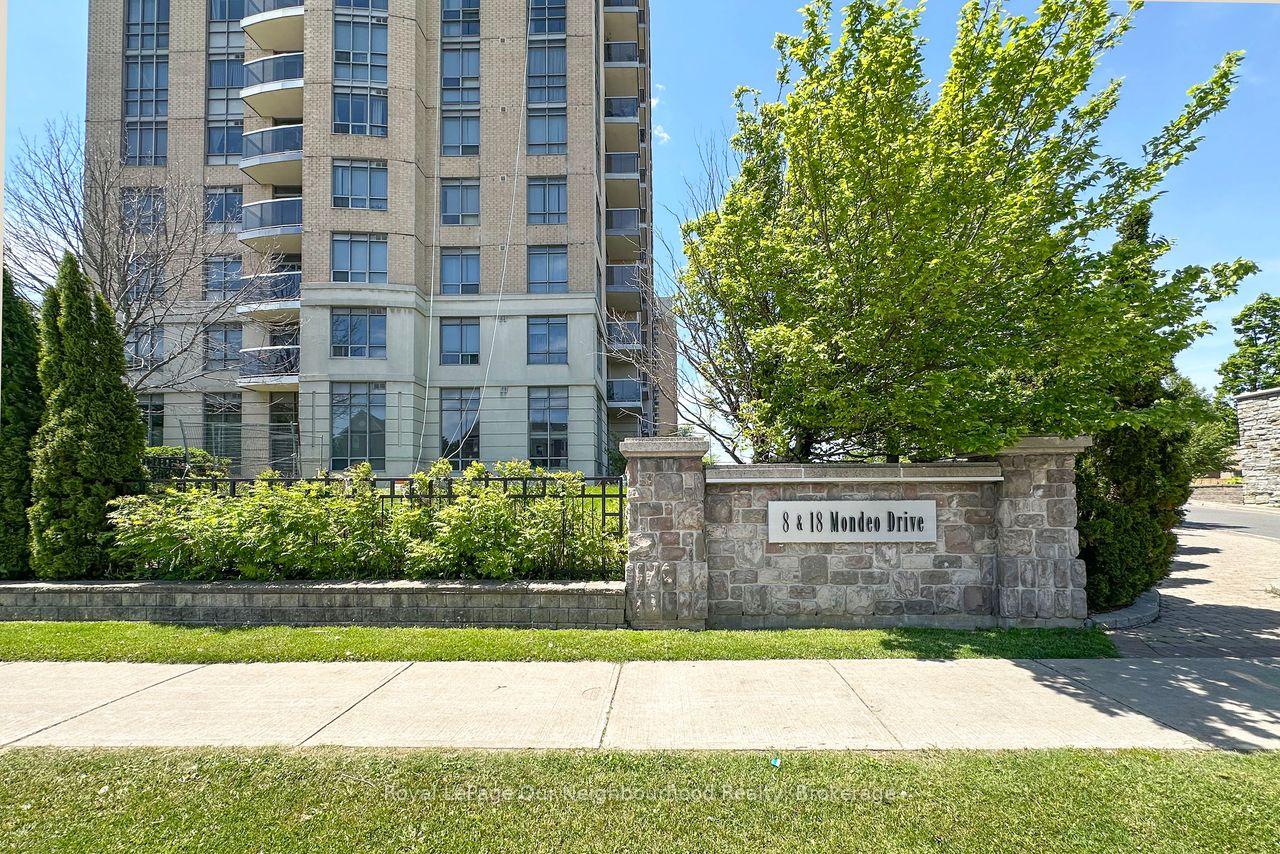 18 Mondeo Drive 722, Toronto E04, ON M1P 5C8