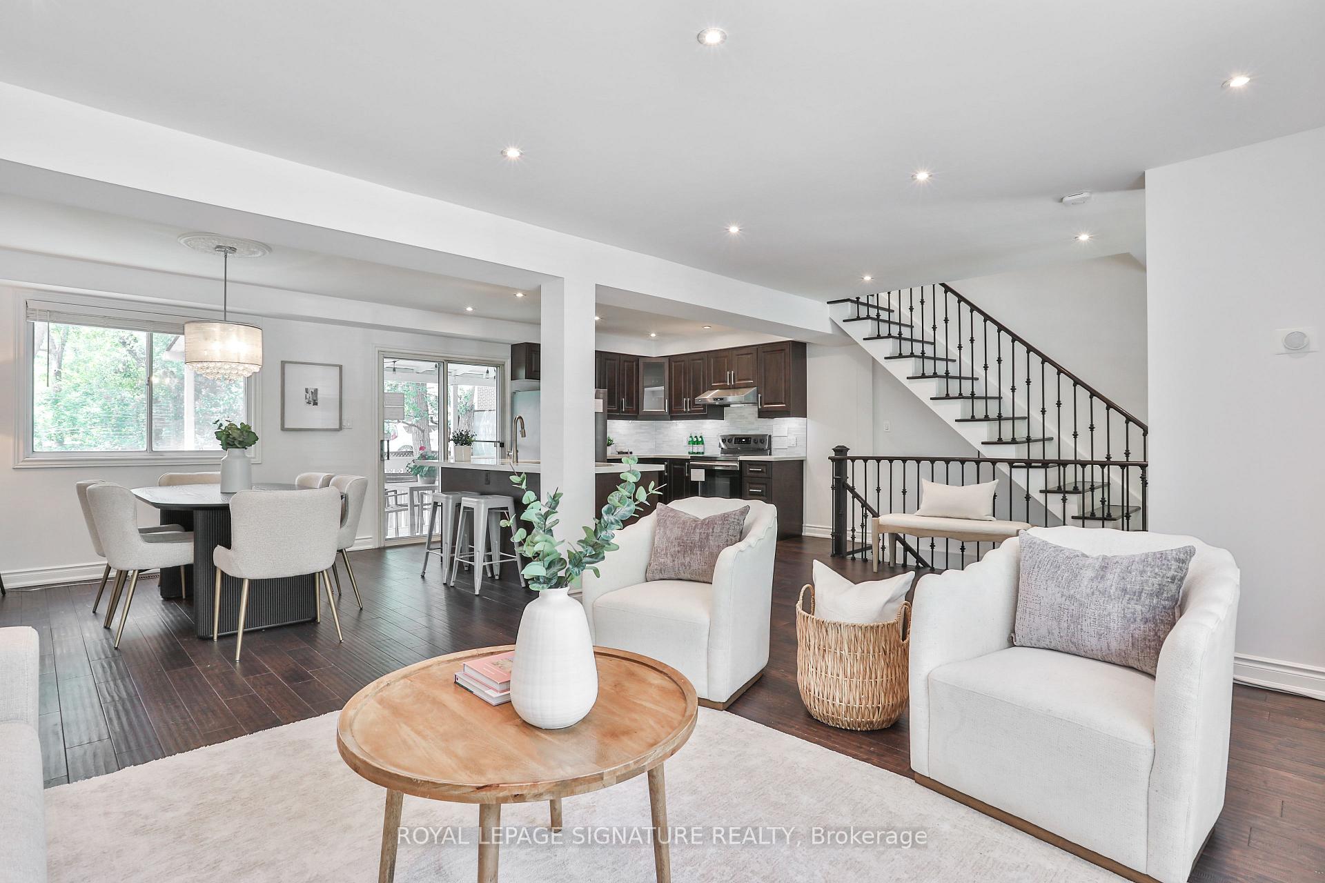 280 Gowan Avenue, Toronto E03, ON M4J 2K6