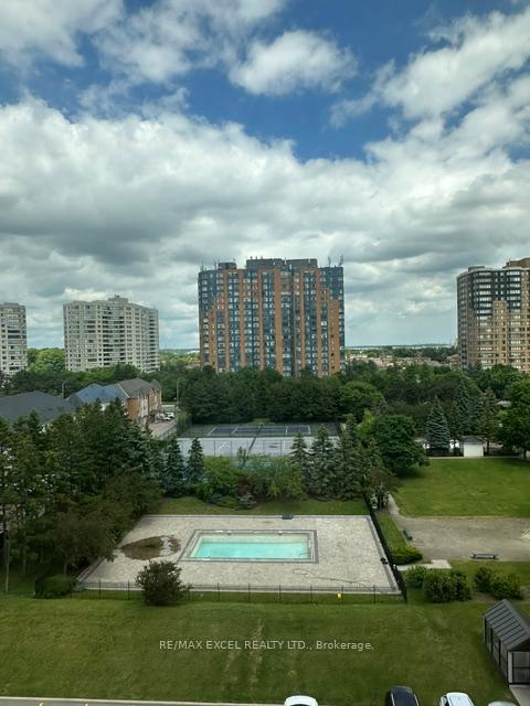 300 Alton Towers Circle 806, Toronto E07, ON M1V 4X9