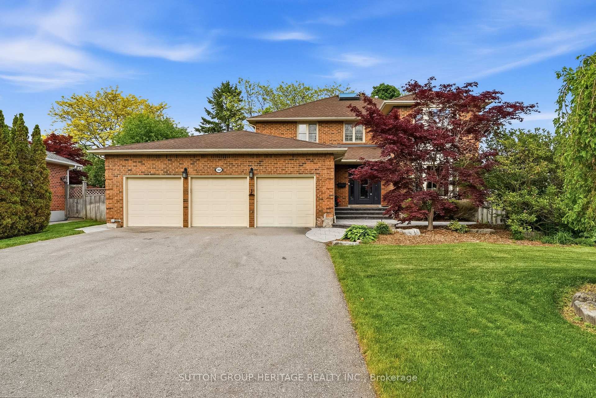 160 Lake Driveway Drive W, Ajax, ON L1S 4V7