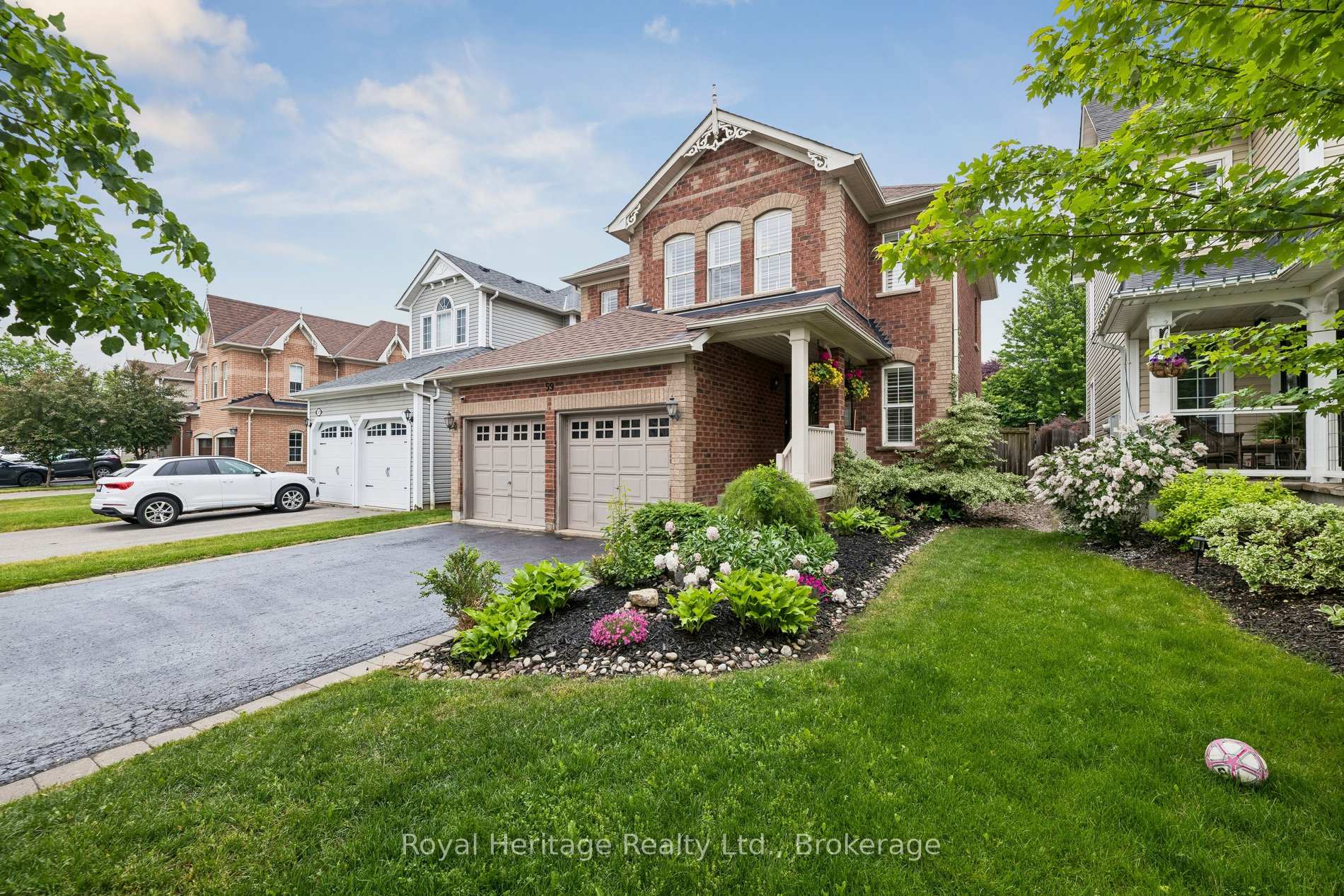 59 Bayberry Court, Whitby, ON L1M 2L2