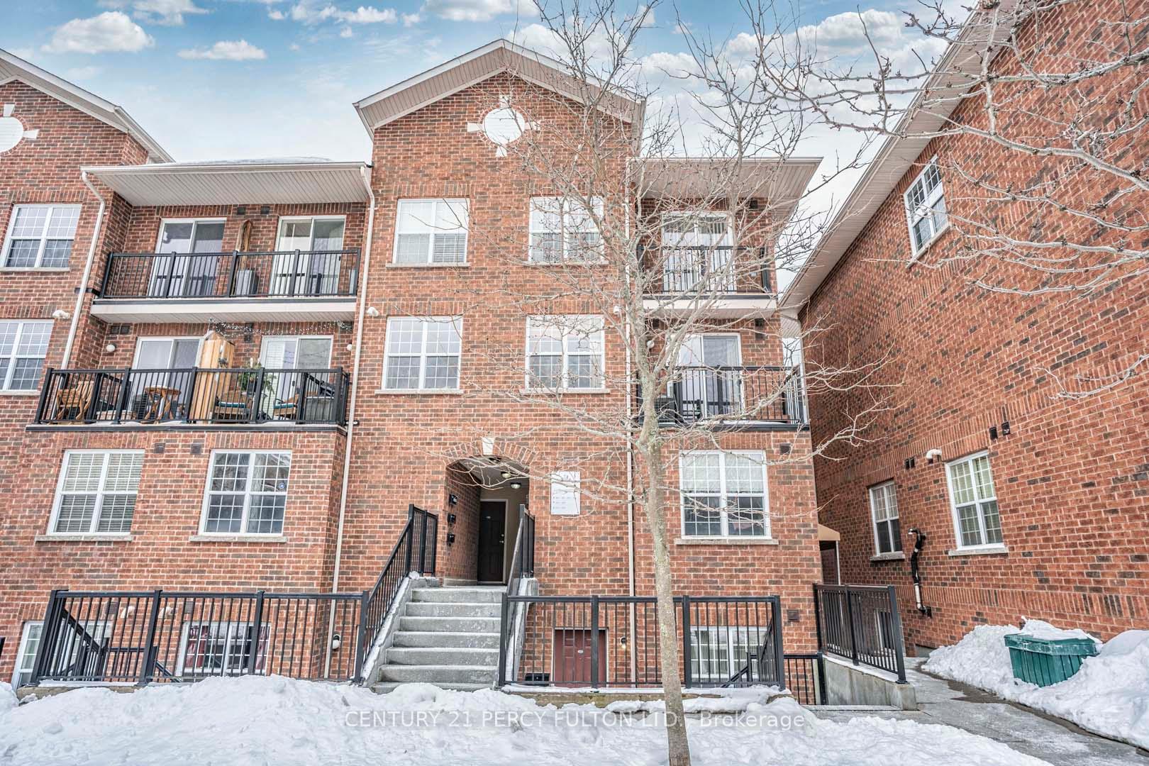 45 Strangford Lane 101, Toronto E04, ON M1L 0E5