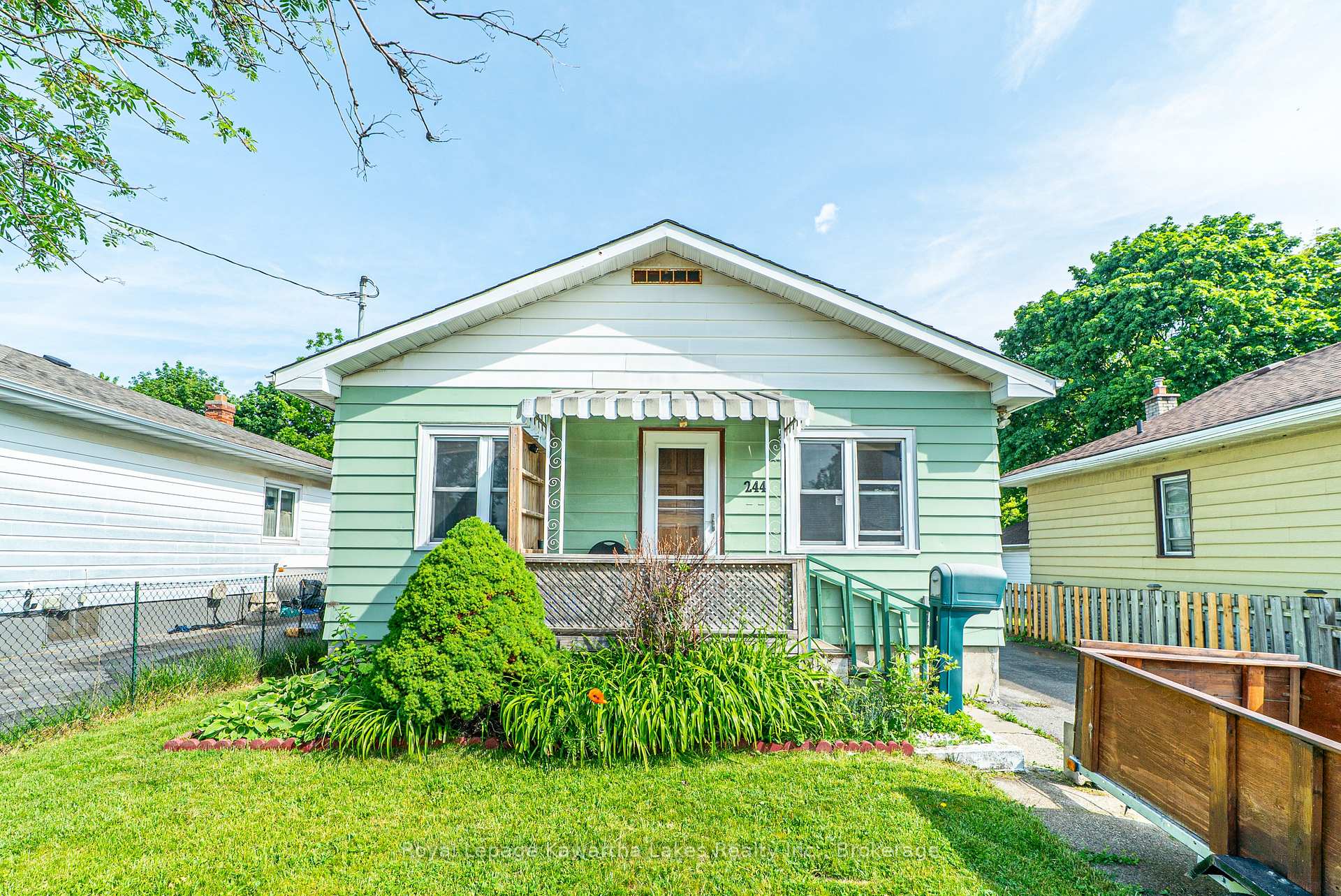 244 Annis Street, Oshawa, ON L1H 3P4
