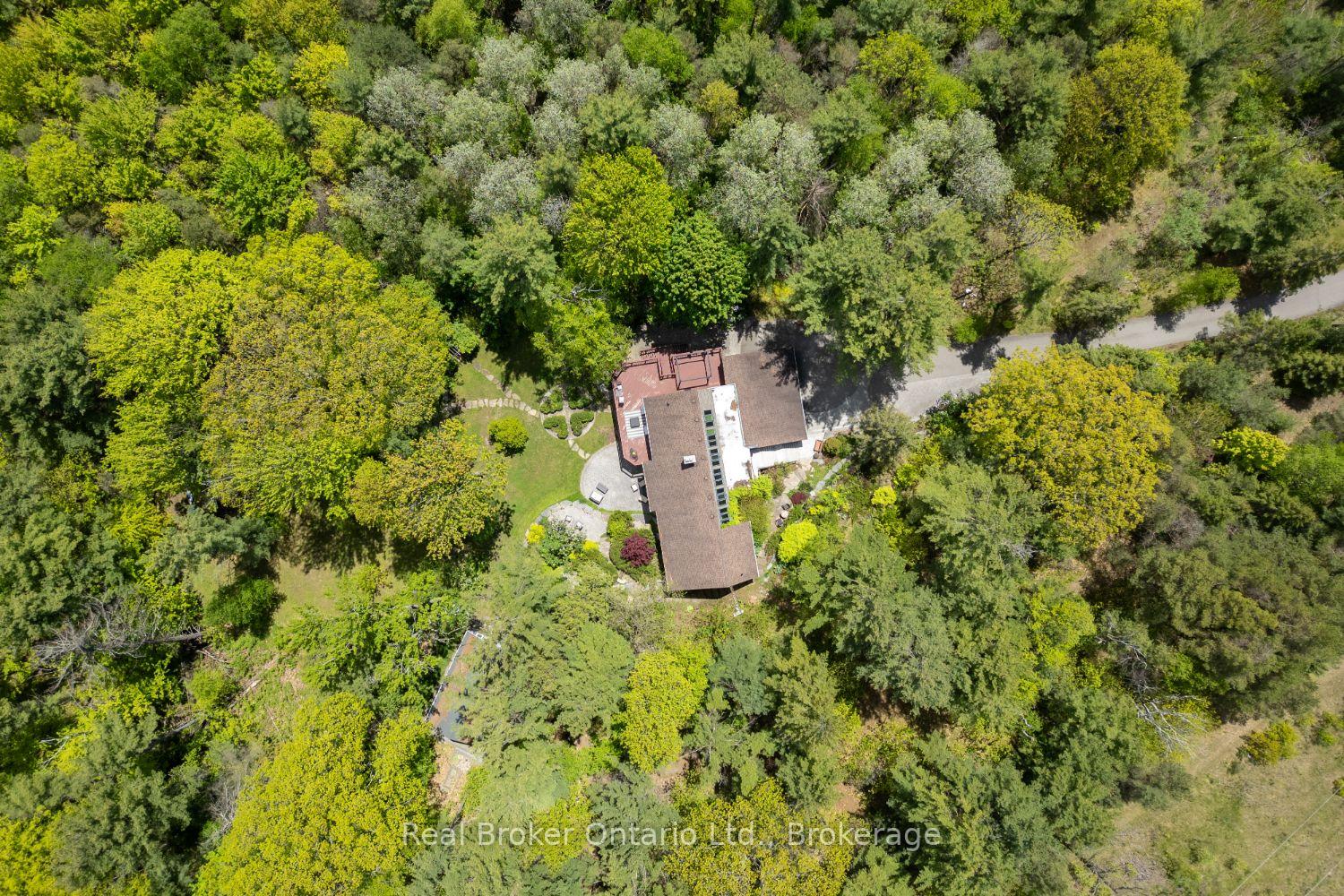 5 Sumac Road, Clarington, ON L0B 1B0