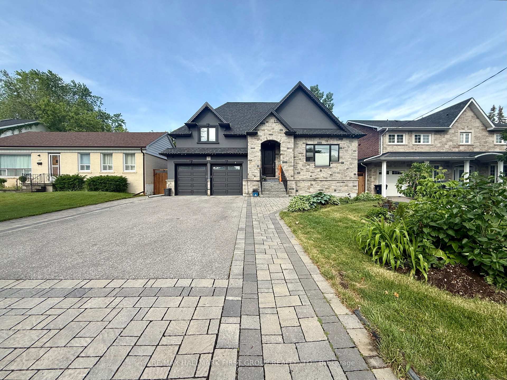 38 Muir Drive, Toronto E08, ON M1M 3B4