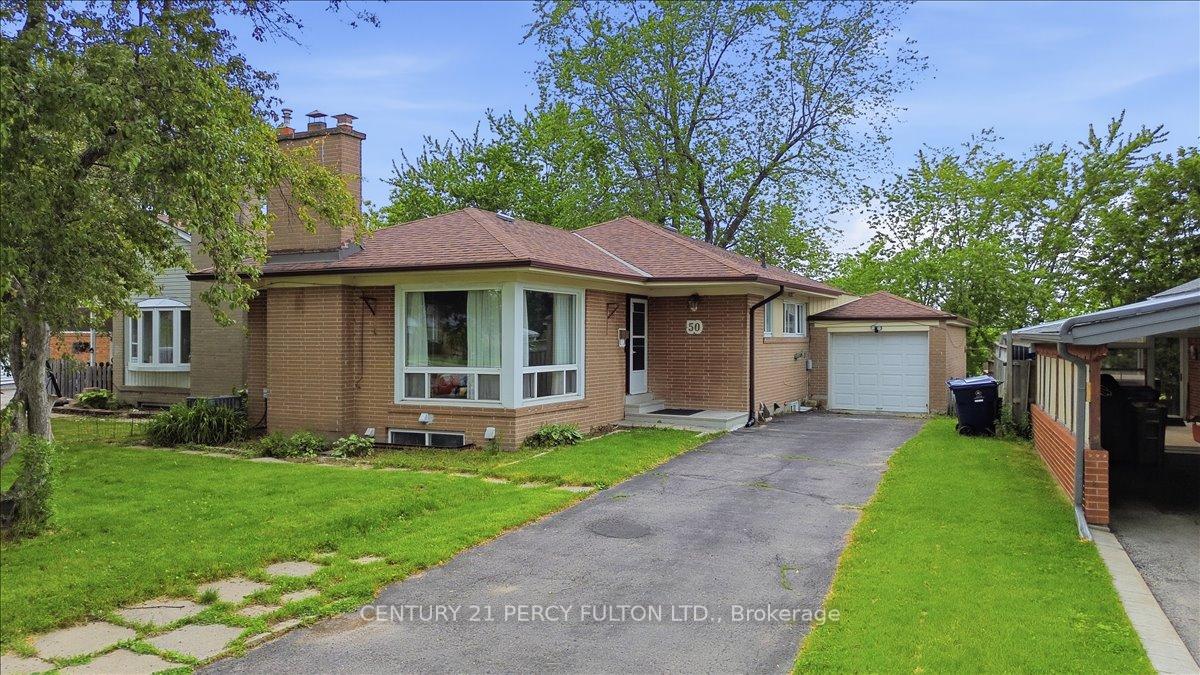 50 Mooregate Avenue, Toronto E04, ON M1K 3V7