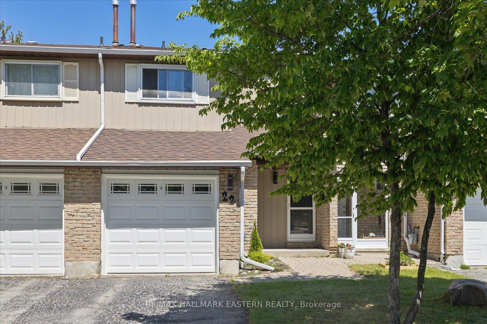 22 Valley Stream Drive, Toronto E07, ON M1V 2A5