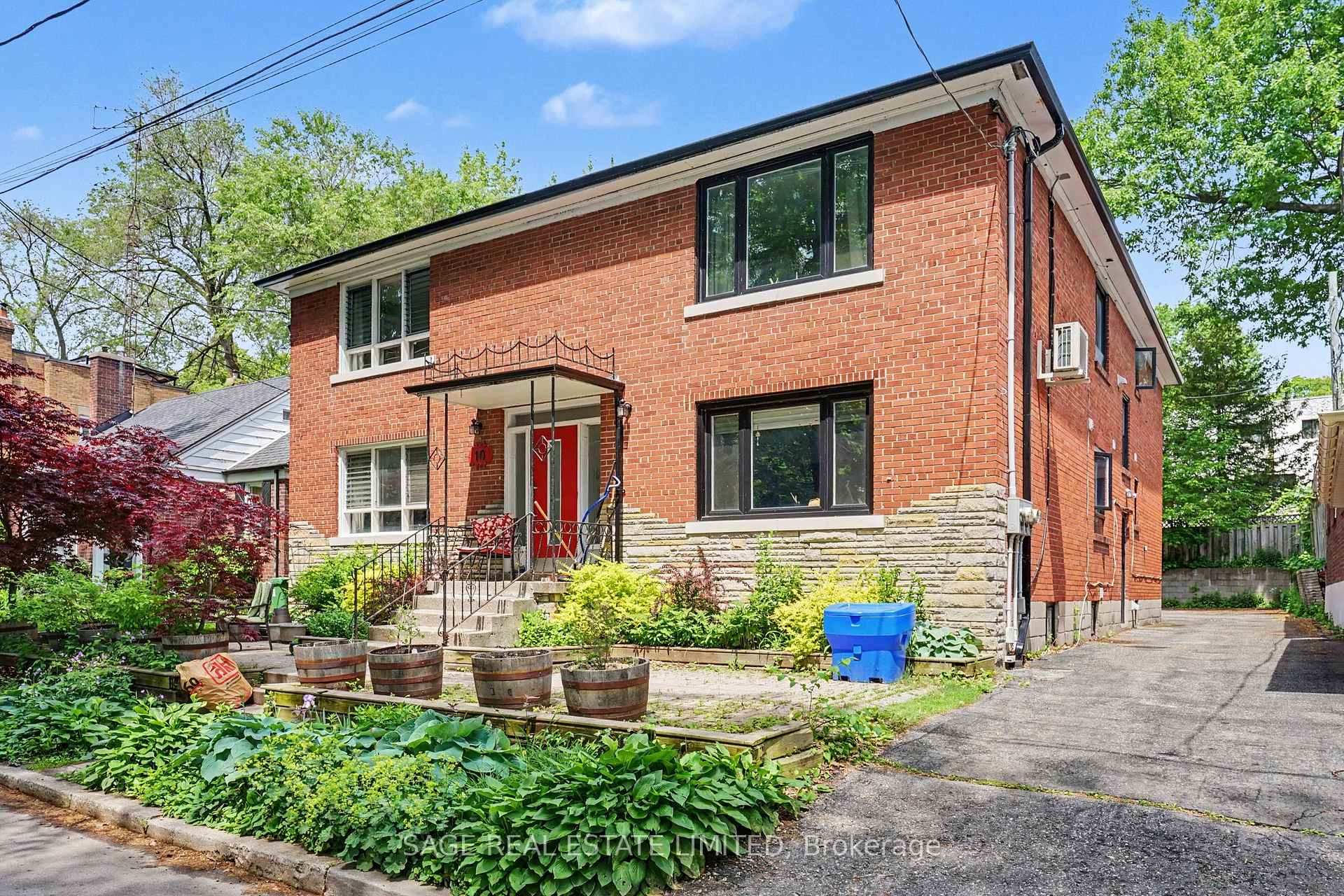 10 Fir Avenue 5, Toronto E02, ON M4E 1B5