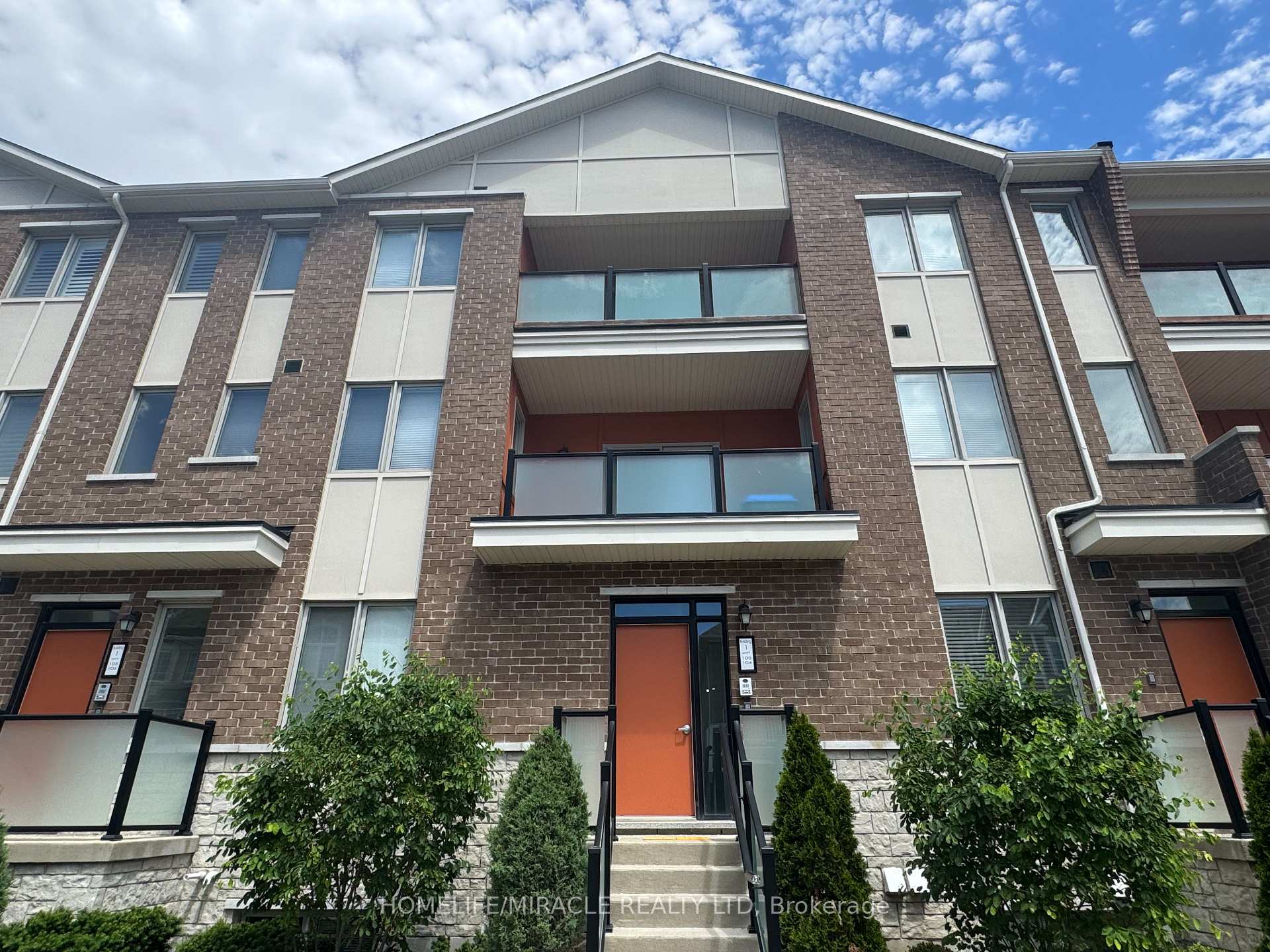 1148 Dragonfly Avenue 103, Pickering, ON L1X 0H5