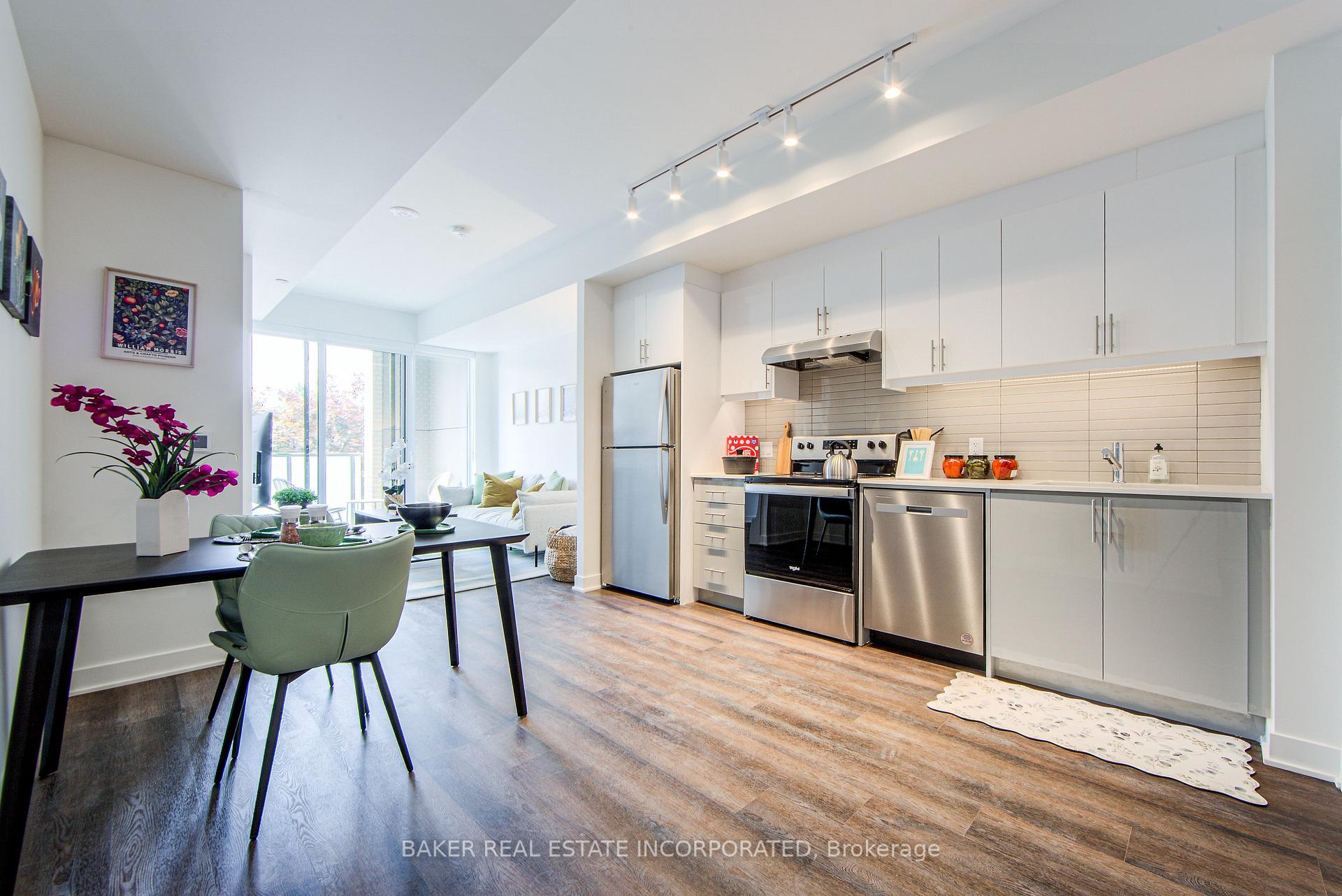3030 Pharmacy Avenue 1127, Toronto E05, ON M1W 2N7