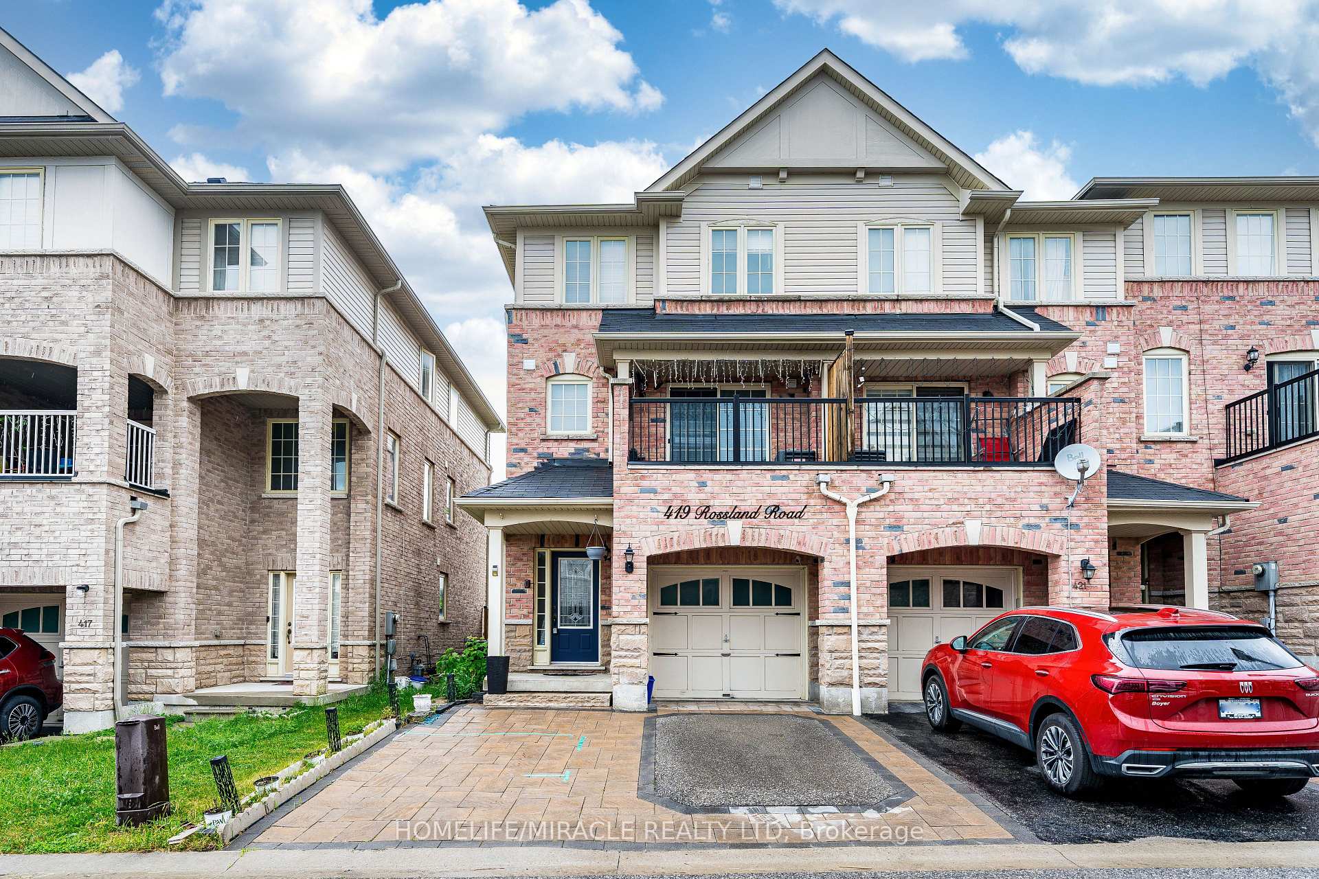 419 Rossland Road E, Ajax, ON L1Z 0M7
