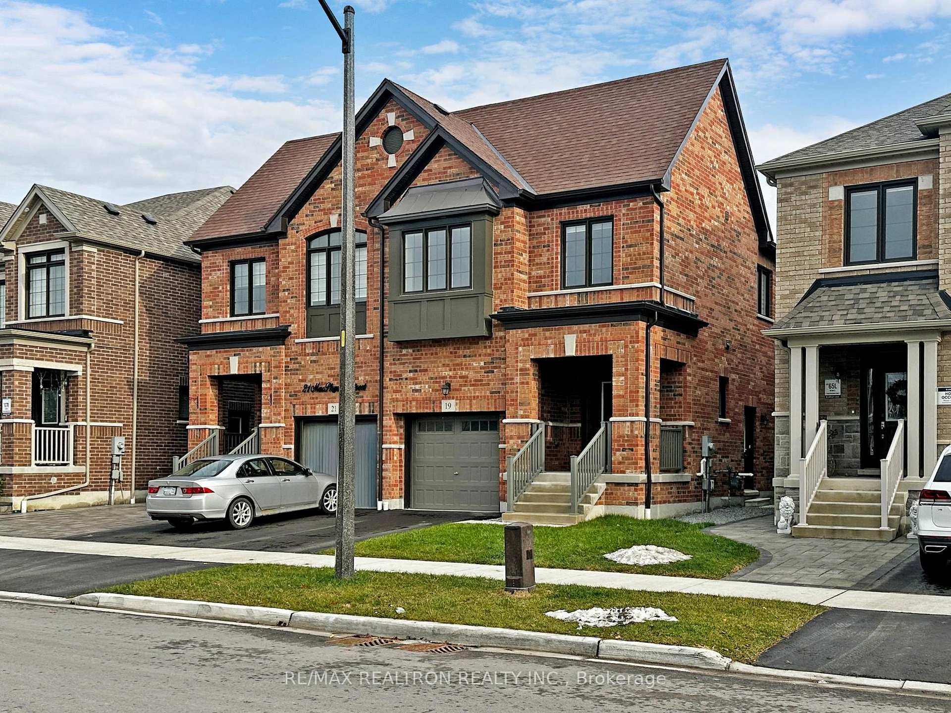 19 Macpherson Street BSMT, Whitby, ON L1P 0N4