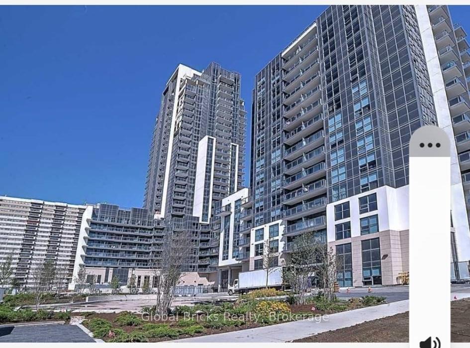 30 Meadowglen Place 1702, Toronto E09, ON M1G 0A6