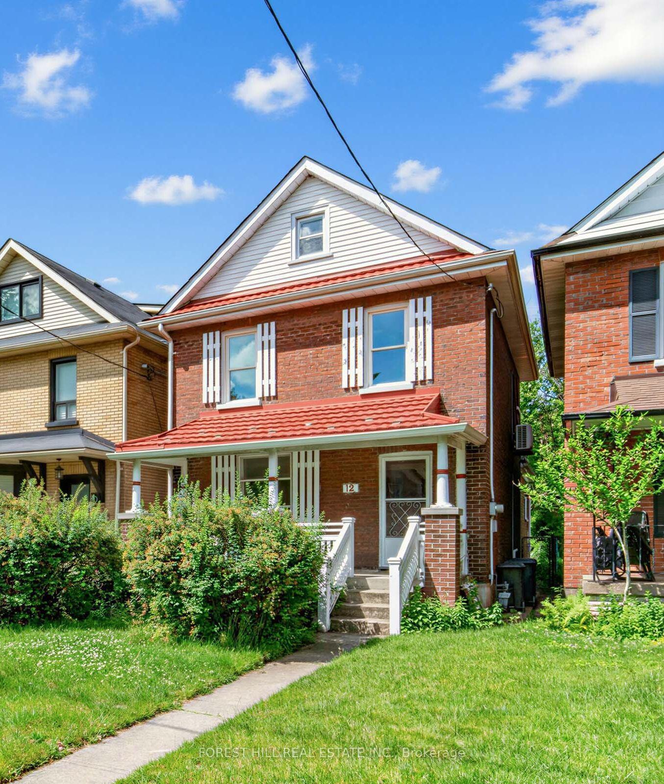 12 Osborne Avenue, Toronto E02, ON M4E 3A9