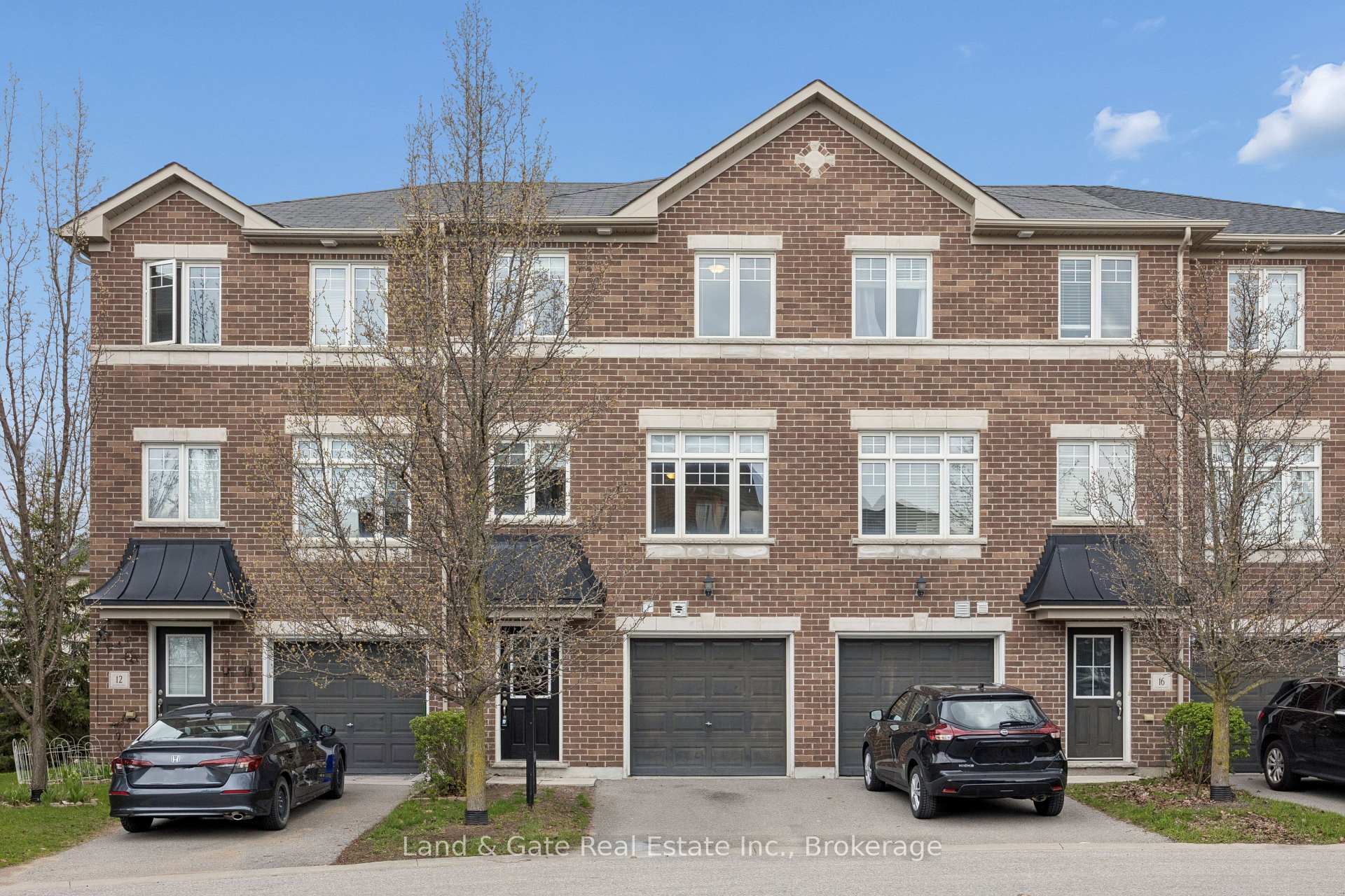 14 Katerson Lane, Clarington, ON L1E 0E9