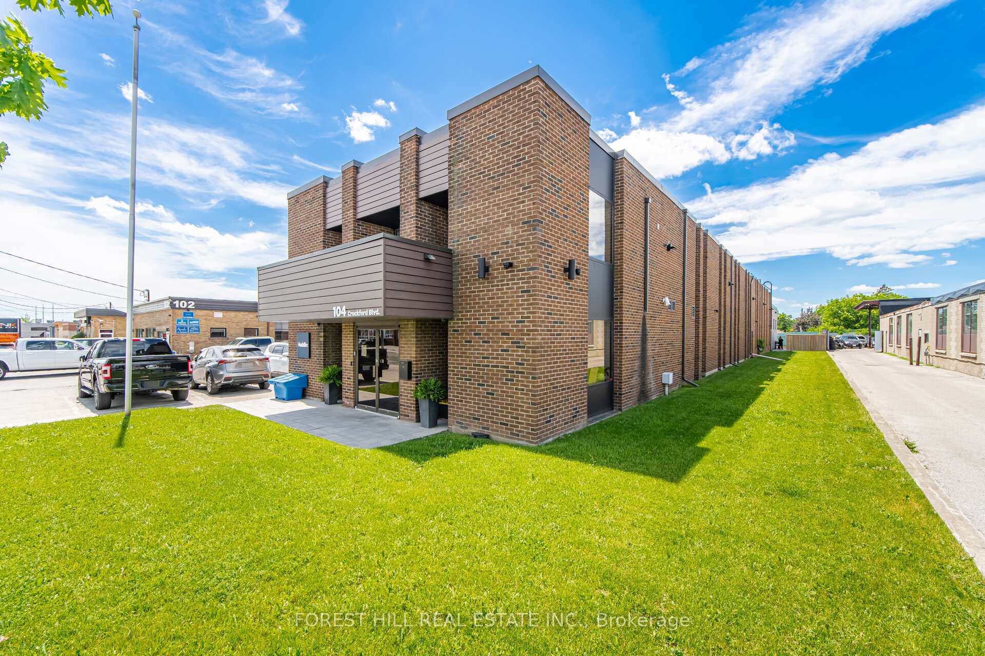 104 Crockford Boulevard 206, Toronto E04, ON M1R 3C3