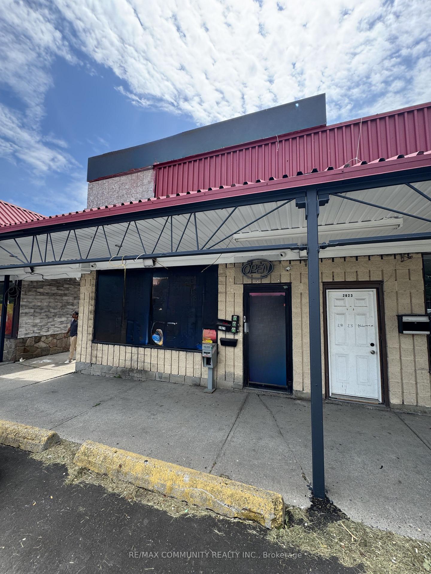 2827 Eglinton Avenue E, Toronto E08, ON M1J 2E1